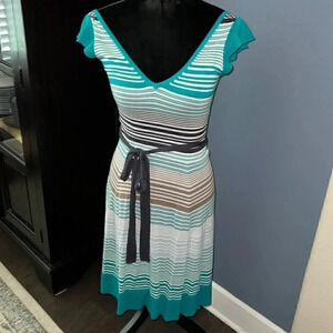 •BCBG MAXAZRIA• 